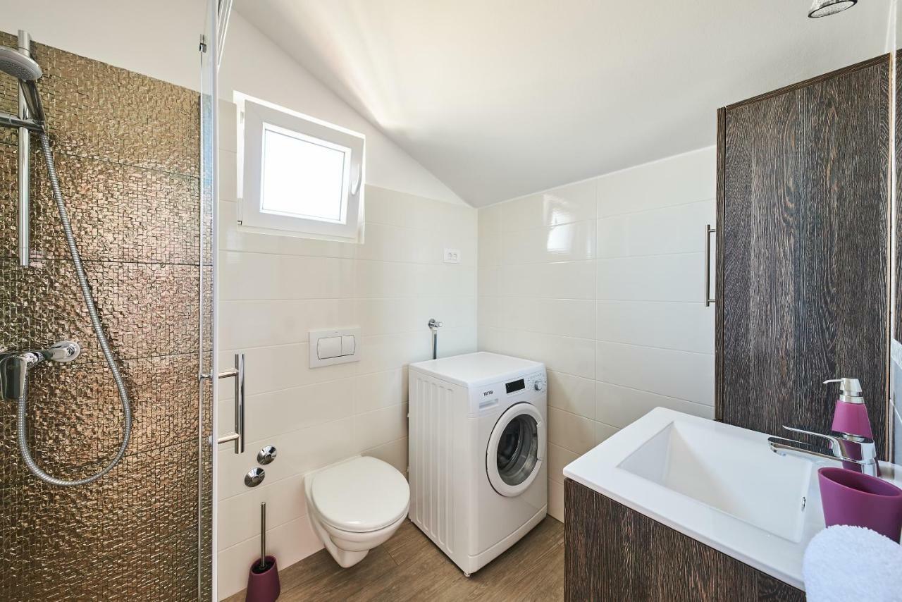 Apartment Tamara أوماغ المظهر الخارجي الصورة