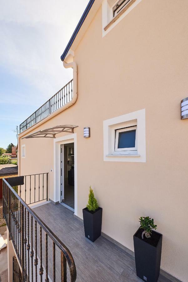 Apartment Tamara أوماغ المظهر الخارجي الصورة